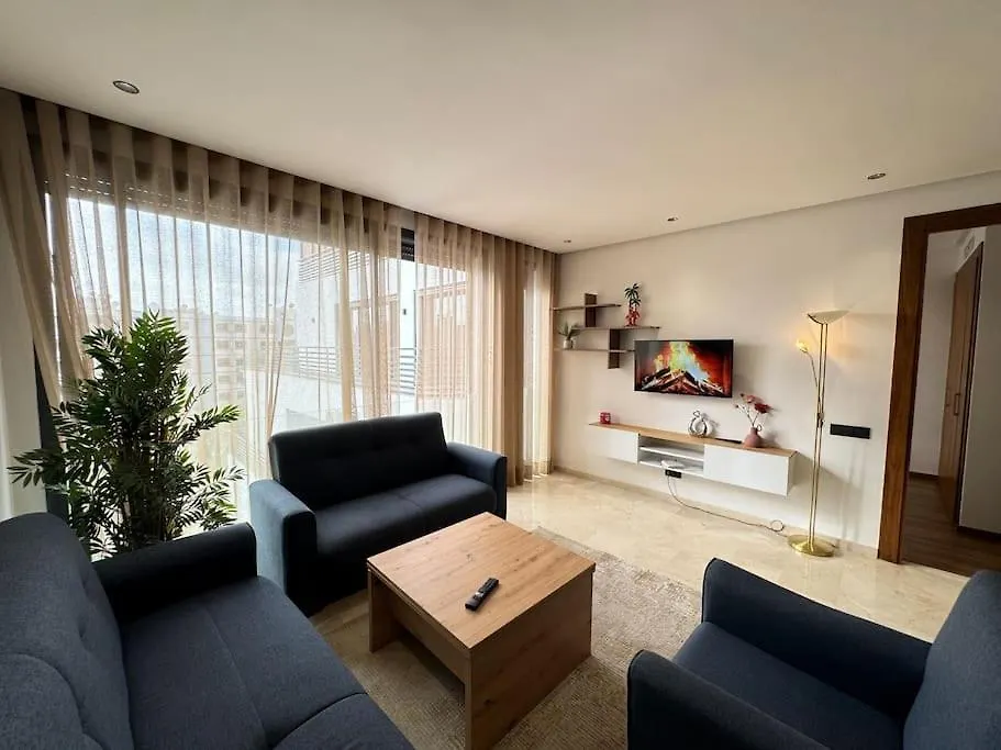 Family Friendly Apartment Kazablanka Fas